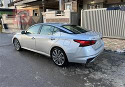 نيسان ألتيما